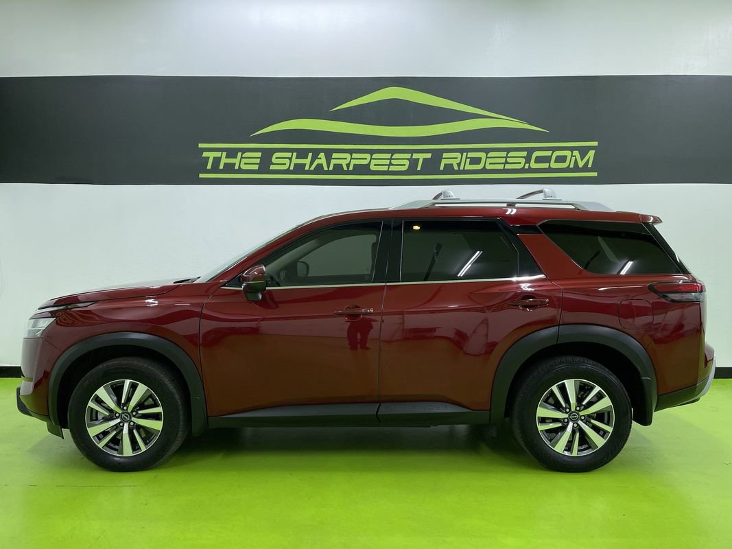 Used 2024 Nissan Pathfinder SL image 6