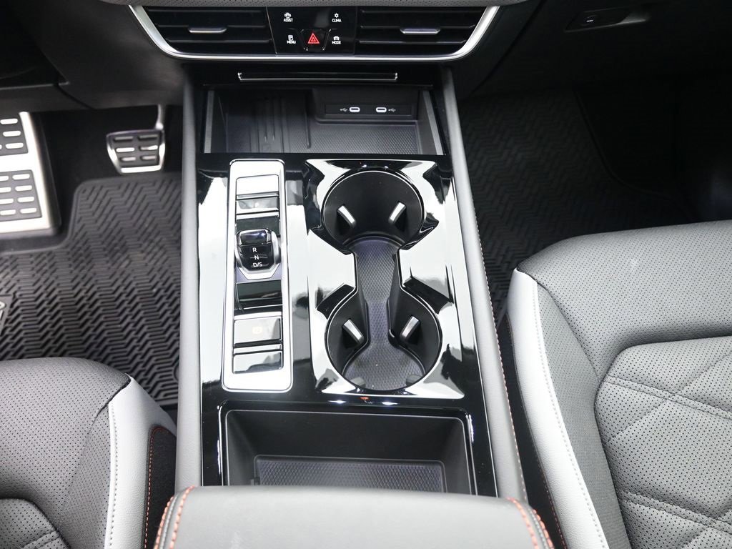 Used 2025 Volkswagen Atlas Peak Edition SE image 13