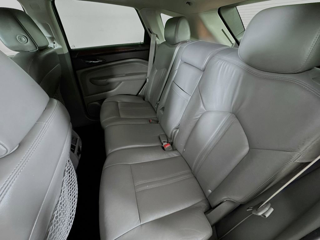 Used 2010 Cadillac SRX Premium image 19