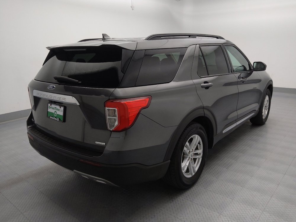 Used 2020 Ford Explorer XLT w/ Equipment Group 202A RWD image 9