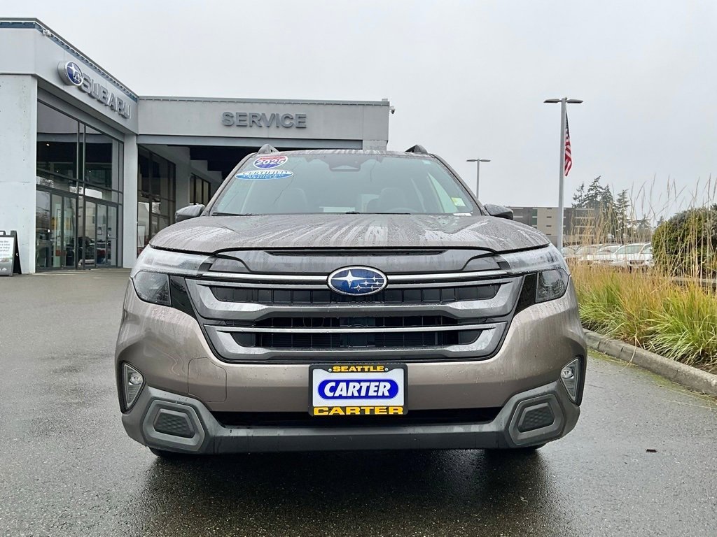 Certified 2025 Subaru Forester Limited image 3