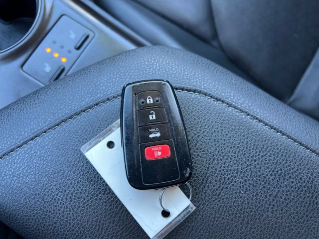 Used 2023 Toyota Camry XSE FWD image 24