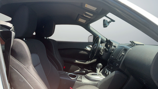 Used 2020 Nissan 370Z Coupe RWD image 19
