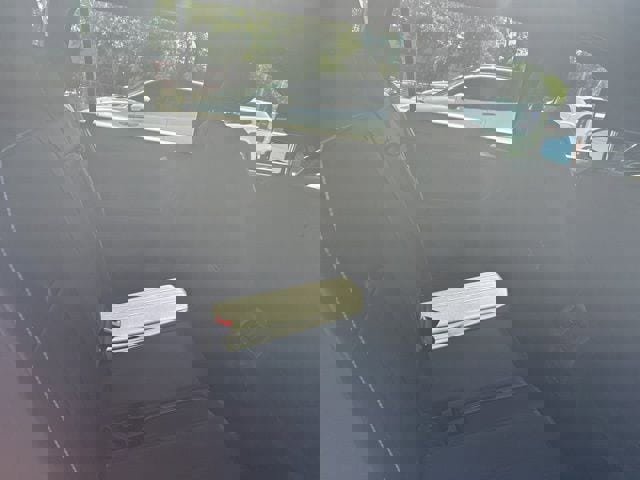 Used 2023 Volkswagen Tiguan SE R-Line FWD image 11