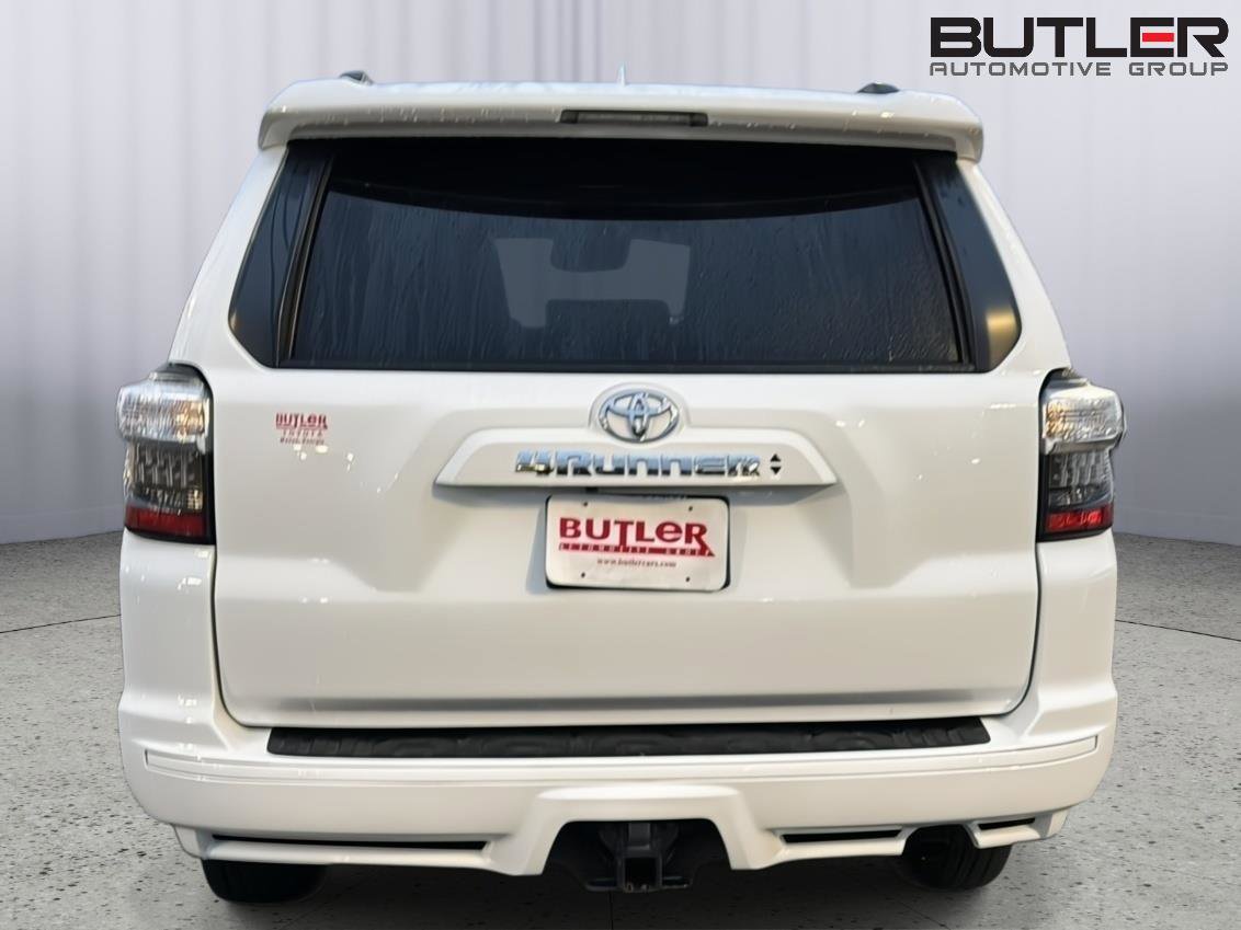 Certified 2022 Toyota 4Runner TRD Sport image 4