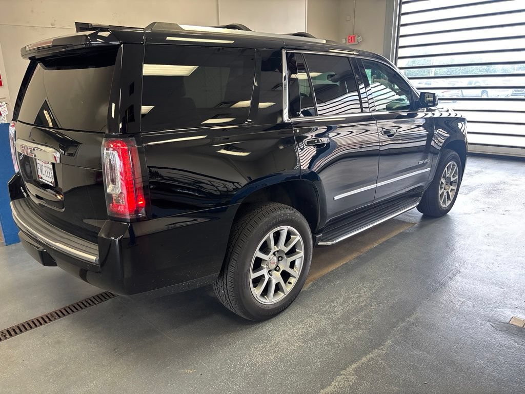 Used 2020 GMC Yukon Denali AWD/4WD image 9