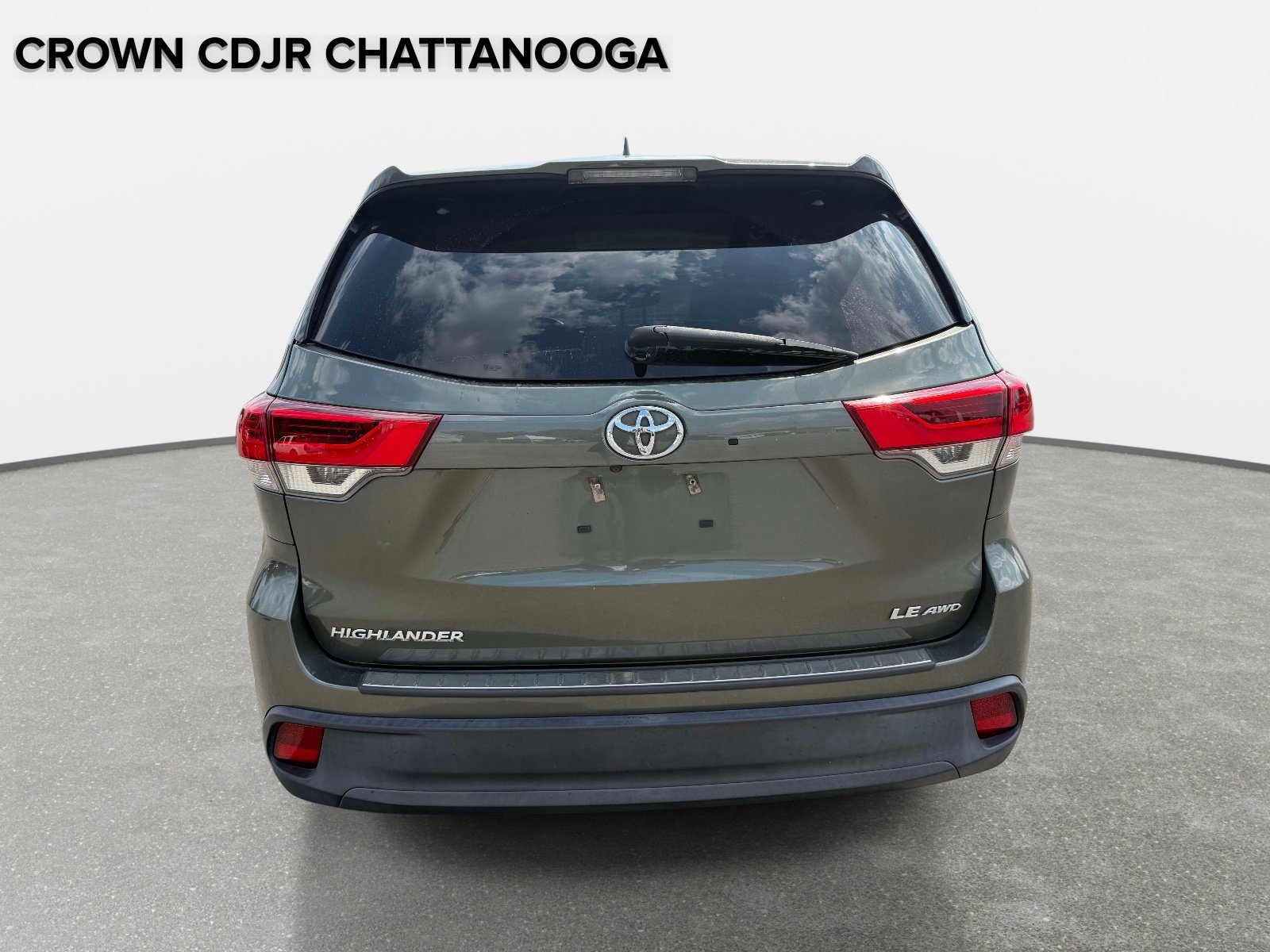 Used 2018 Toyota Highlander Plus w/ Protection Package #3 AWD/4WD image 4