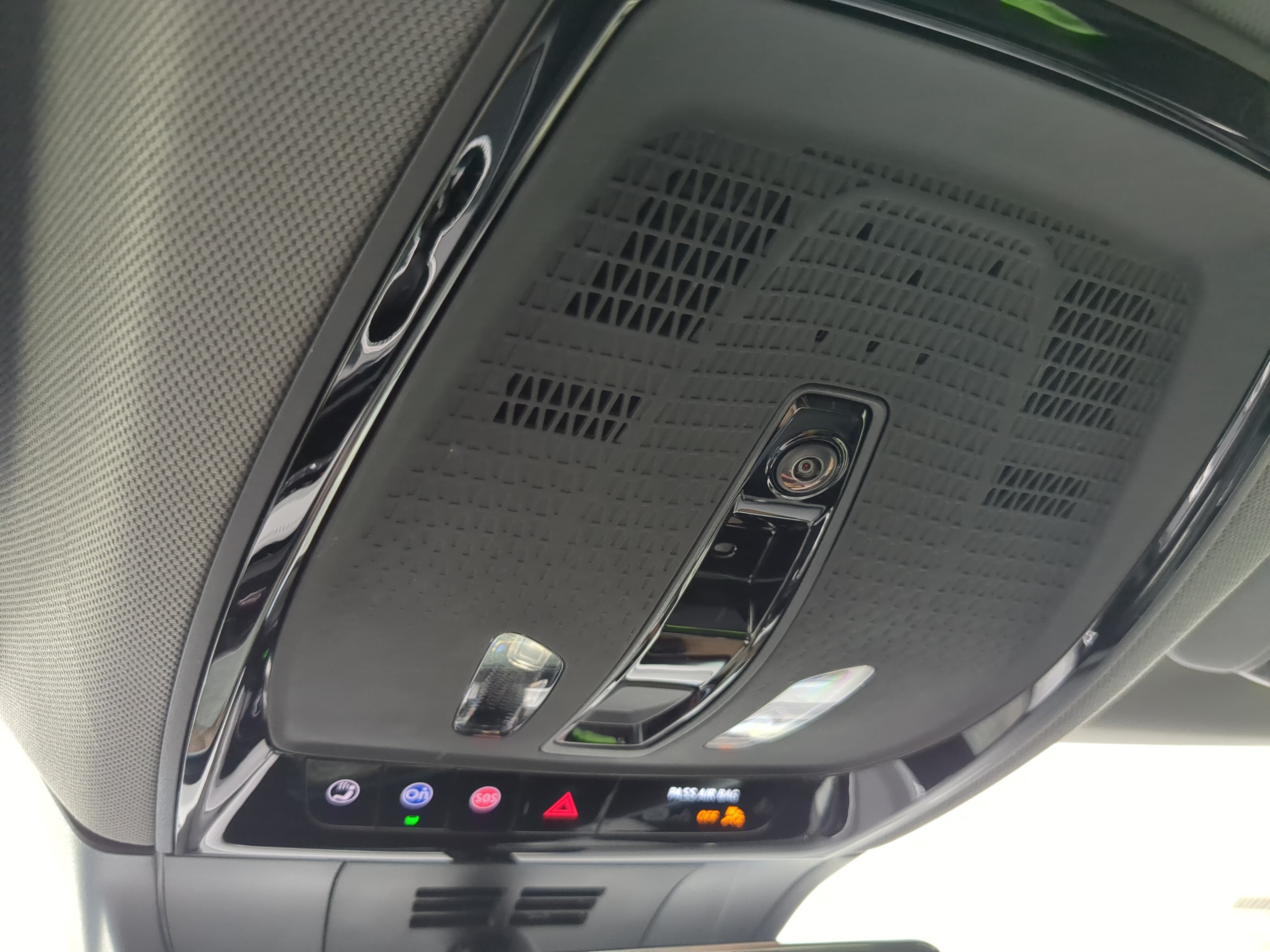 New 2026 Cadillac Optiq Luxury 2 w/ LPO, Floor Liner Package RWD image 20
