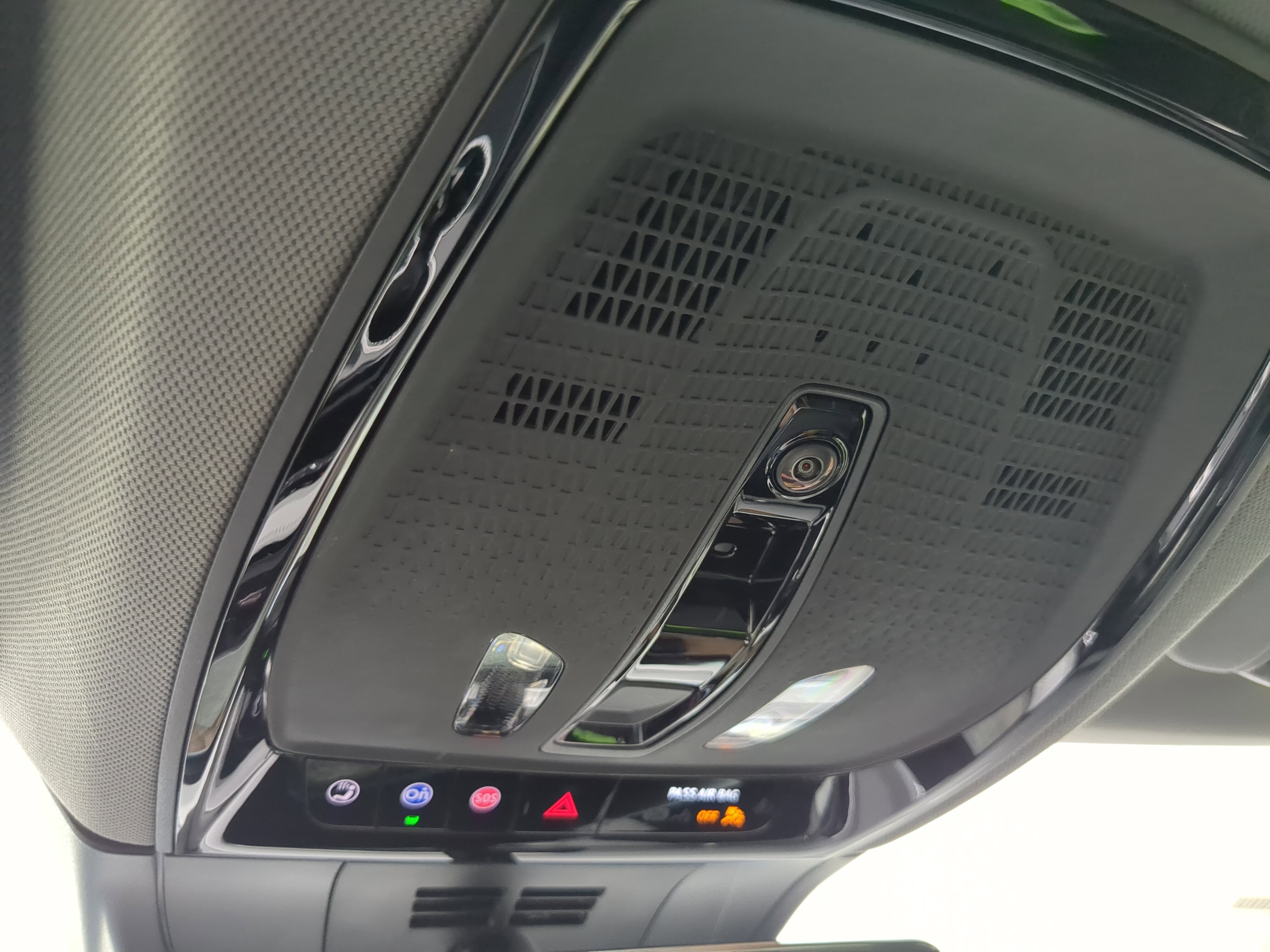 New 2026 Cadillac Optiq Luxury 2 w/ LPO, Floor Liner Package RWD image 20