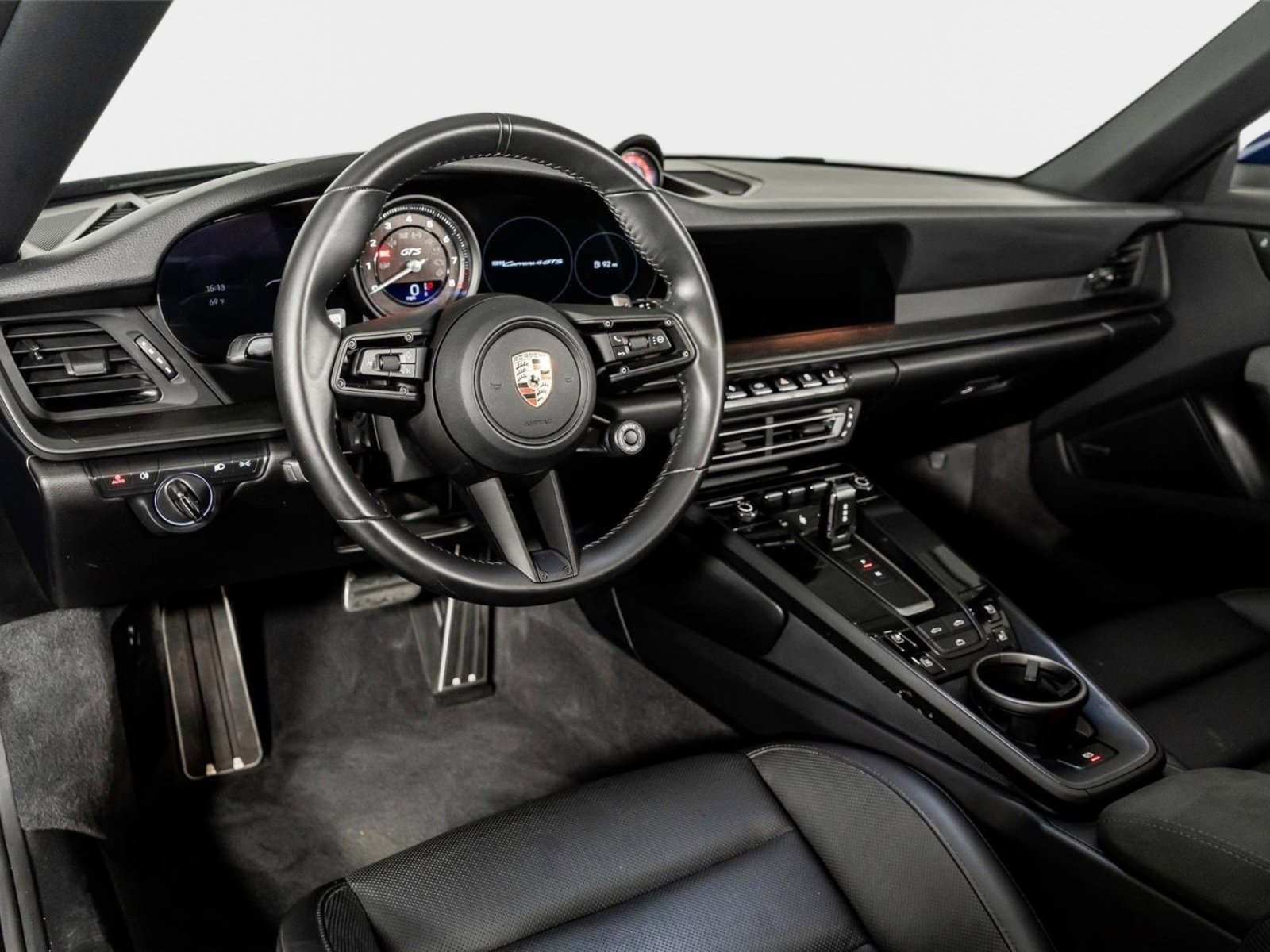 Used 2023 Porsche 911 Carrera 4 GTS image 2