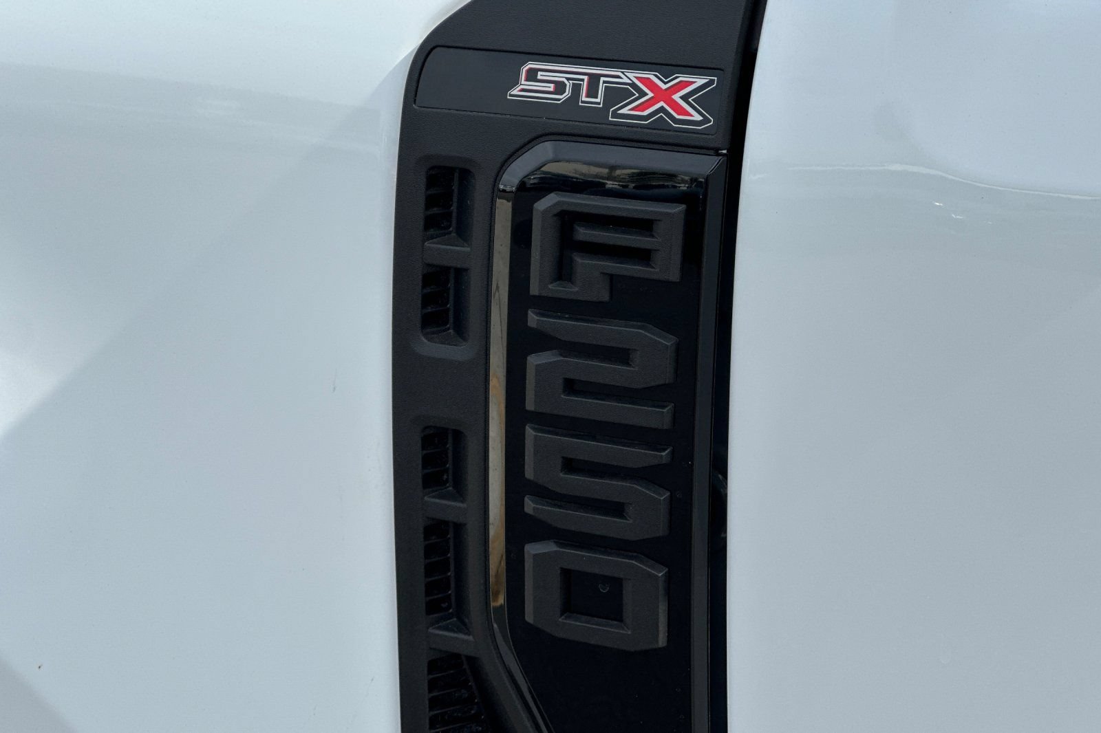 New 2026 Ford F250 XL w/ STX Appearance Package AWD/4WD image 24