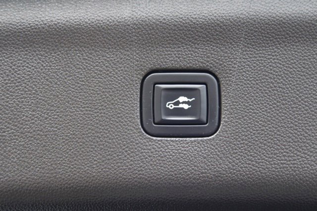 Used 2022 Buick Enclave Premium image 28