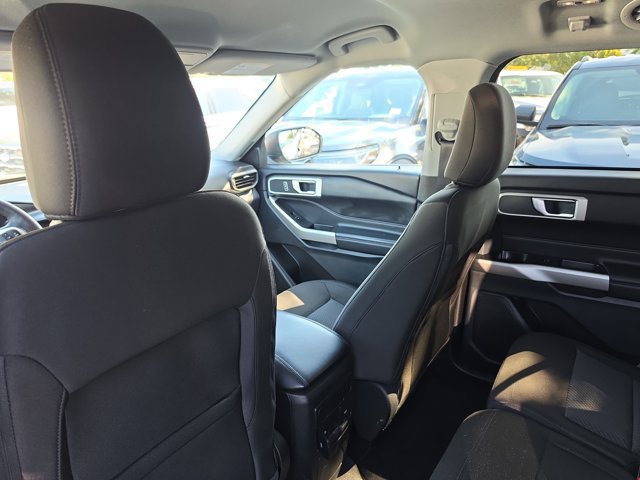 Used 2023 Ford Explorer XLT RWD image 12