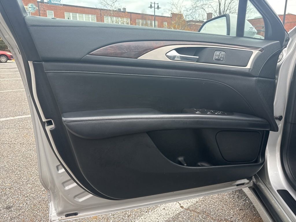 Used 2017 Lincoln MKZ Reserve w/ Climate Package image 12