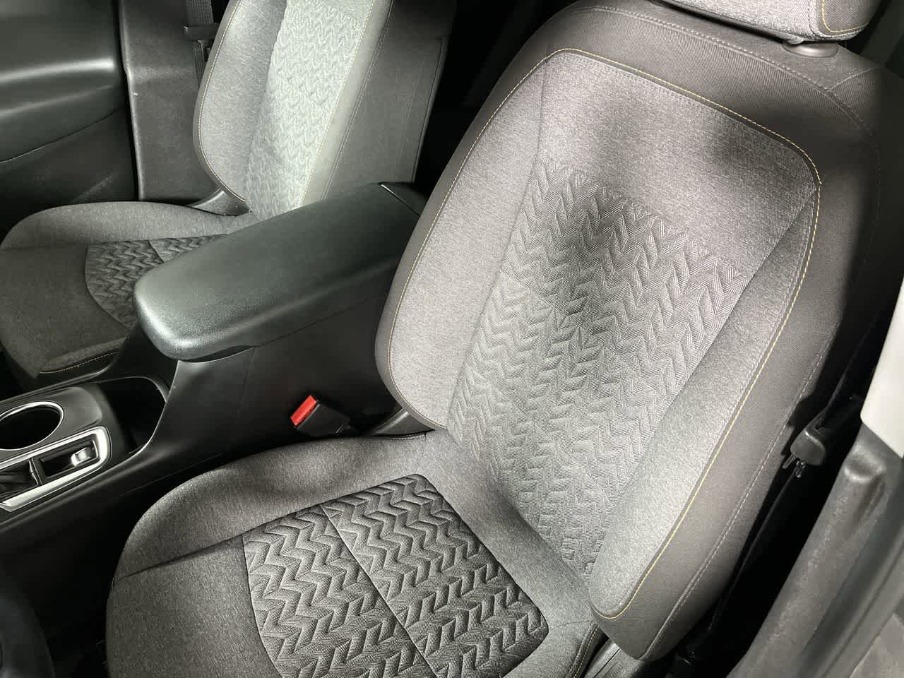 Used 2024 Chevrolet Equinox LT w/ Driver Convenience Package FWD image 15