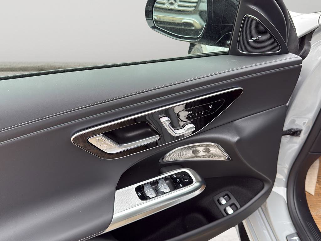 New 2026 Mercedes-Benz E 53 AMG 4MATIC Sedan image 10