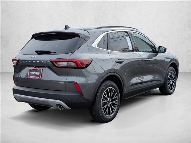 New 2026 Ford Escape SE FWD image 2