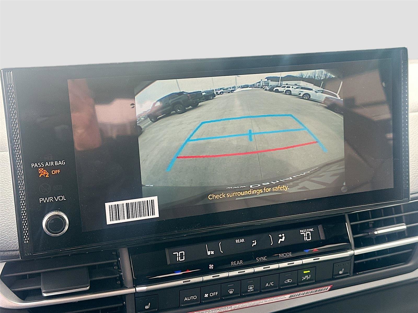 New 2026 Toyota Sienna XLE image 6