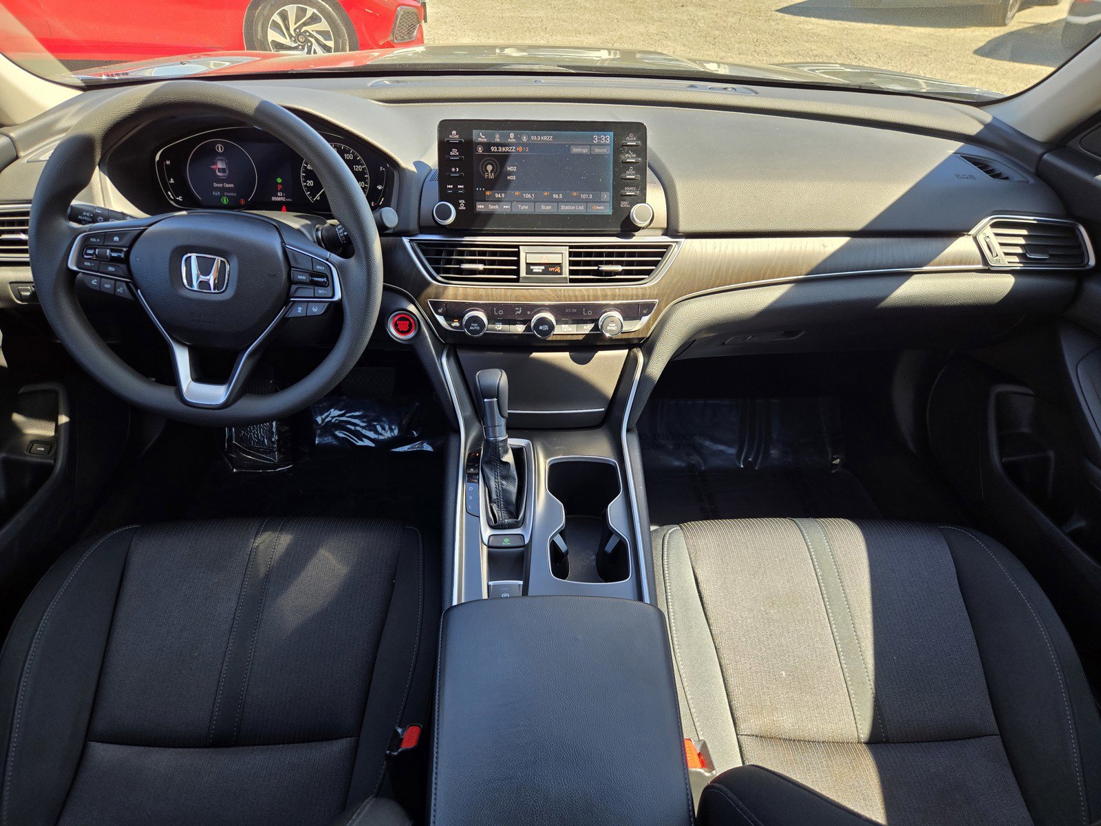 Used 2018 Honda Accord EX image 13