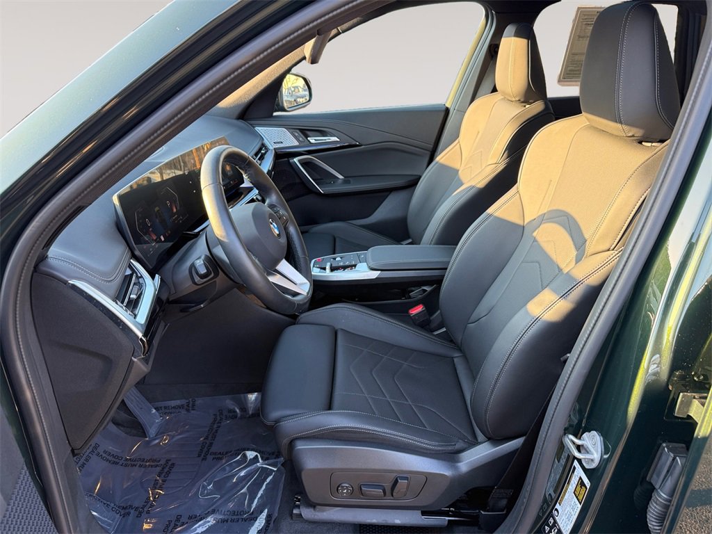 Certified 2025 BMW X1 xDrive28i w/ Premium Package image 9