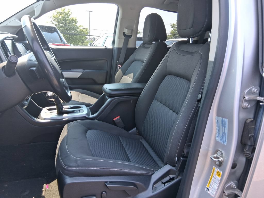 Used 2018 Chevrolet Colorado LT w/ Redline Special Edition AWD/4WD image 11