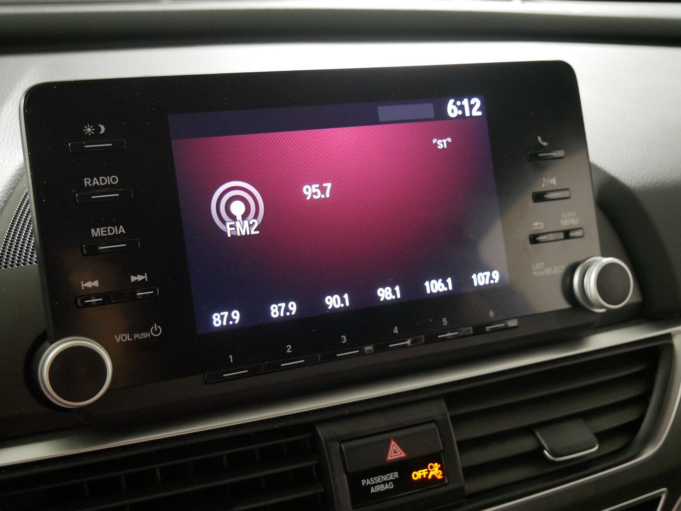 Used 2019 Honda Accord LX image 22