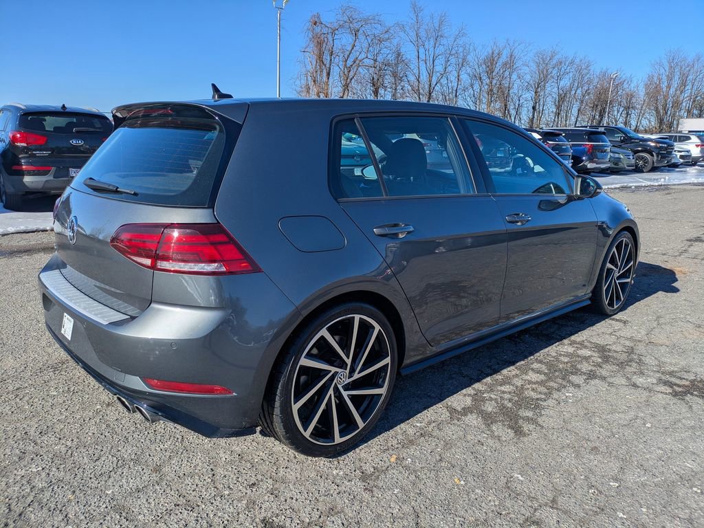 Used 2019 Volkswagen Golf R 4-Door image 4