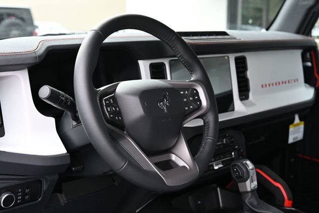 Used 2025 Ford Bronco Stroppe Edition image 21