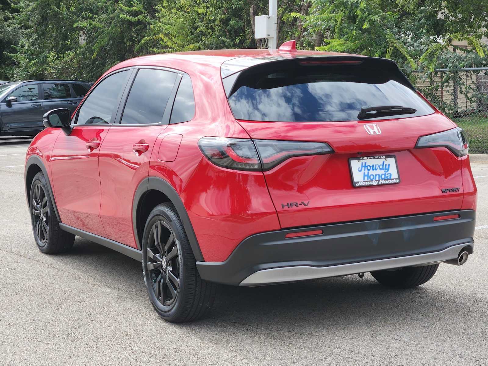 Certified 2027 Honda HR-V Sport image 6