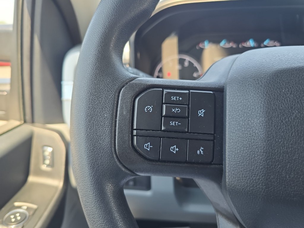 Used 2025 Ford F250 XL AWD/4WD image 27