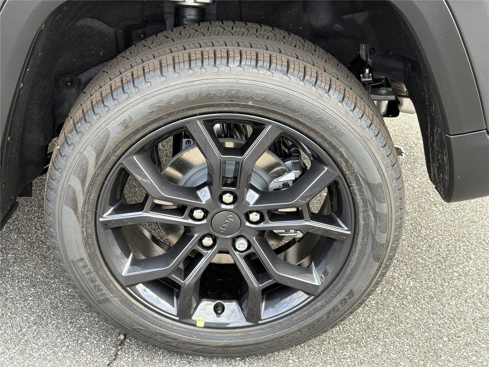 New 2025 Jeep Grand Cherokee Limited image 21