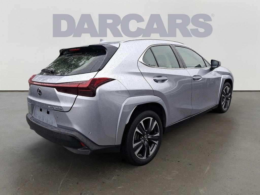 Used 2024 Lexus UX 250h AWD w/ Premium Package image 8