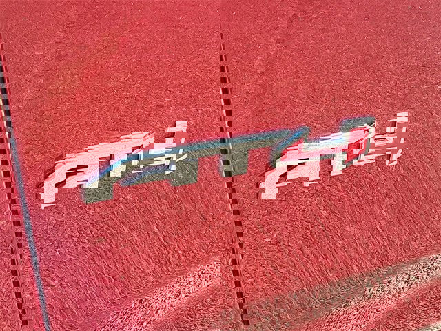 Used 2024 GMC Yukon XL AT4 image 30