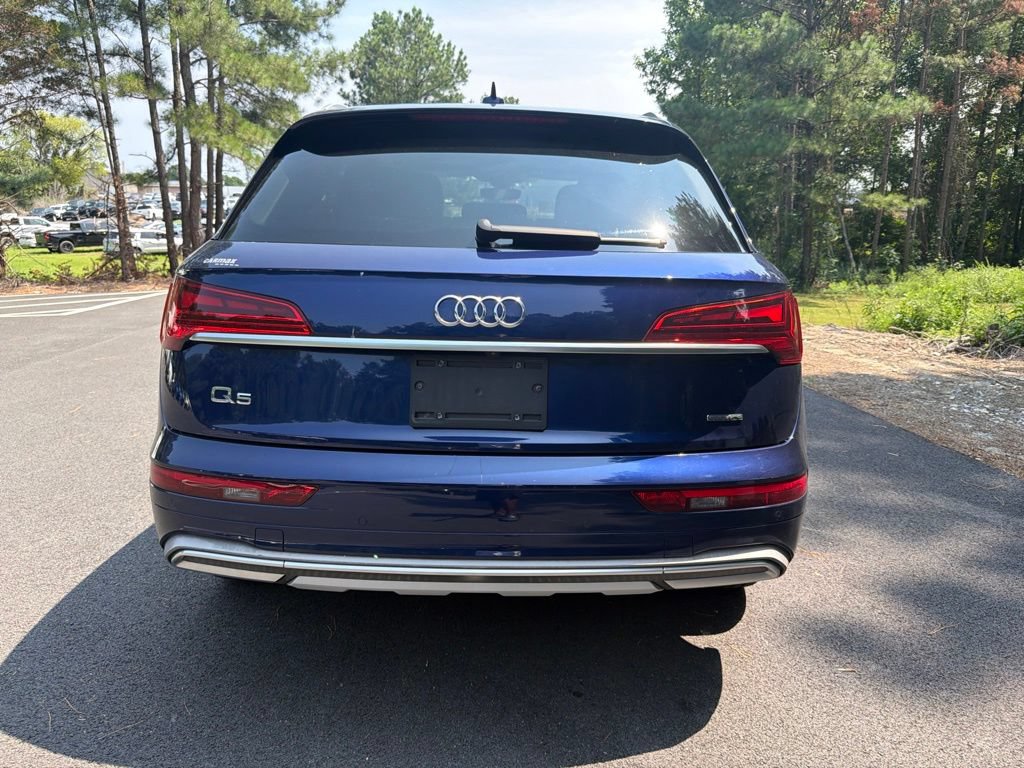 Used 2021 Audi Q5 2.0T Premium w/ Convenience Package AWD/4WD image 5