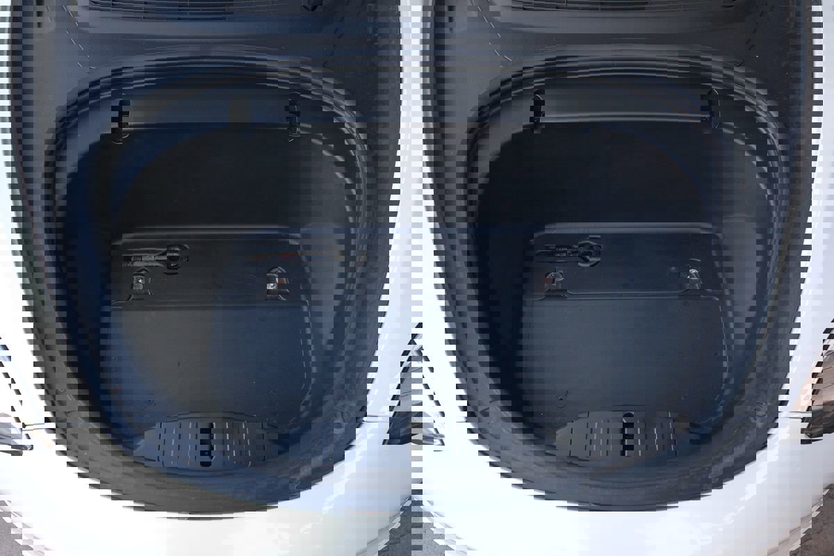 Used 2020 Tesla Model 3 Standard Range Plus image 36