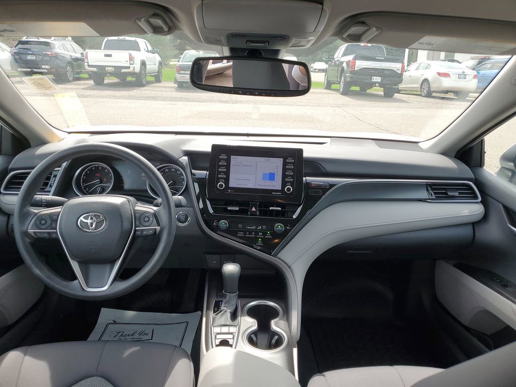 Used 2024 Toyota Camry LE w/ Convenience Package image 25