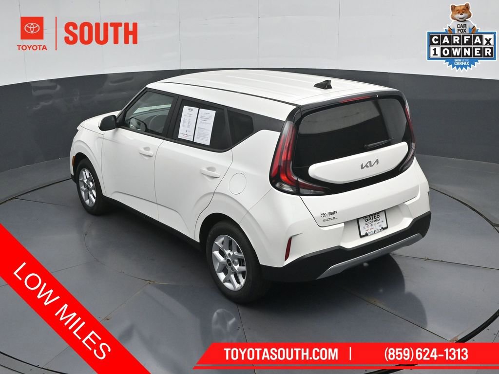 Used 2025 Kia Soul LX w/ LX Technology Package FWD image 45