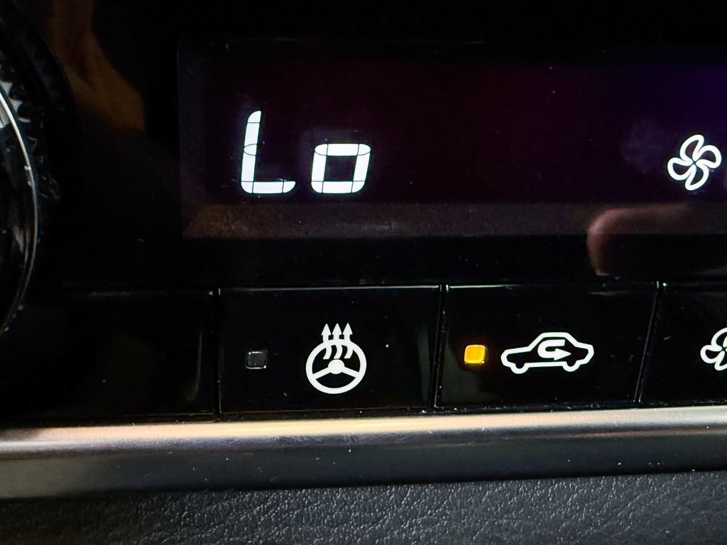 Certified 2023 Nissan Rogue SL w/ SL Premium Package image 26