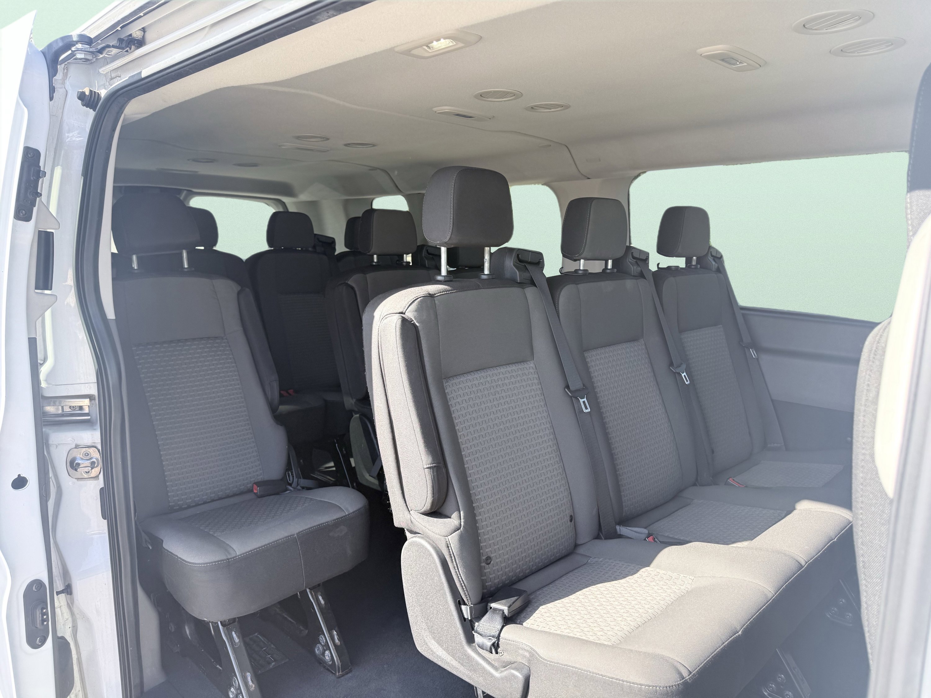 Used 2023 Ford Transit 350 XLT image 13