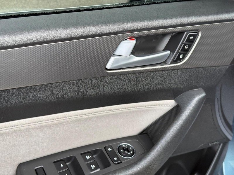 Used 2015 Hyundai Sonata Limited 2.0T image 18