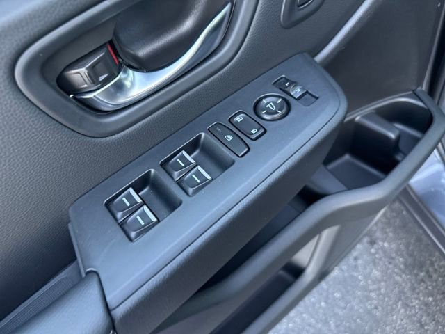 Used 2025 Honda Pilot EX-L image 9