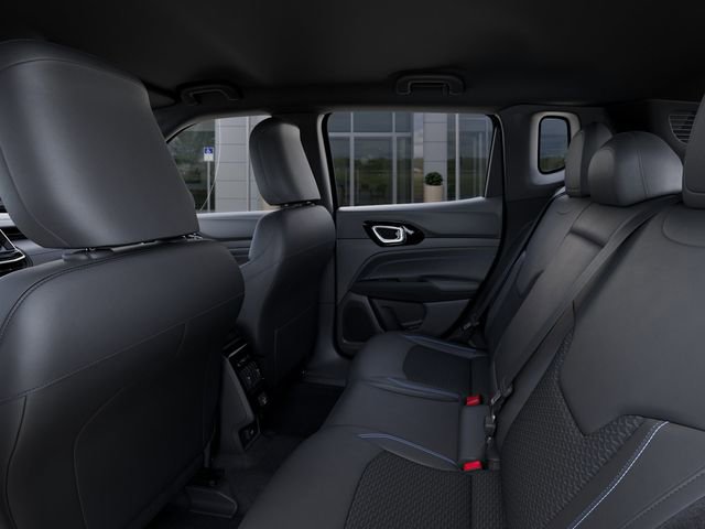 New 2026 Jeep Compass Latitude AWD/4WD image 23
