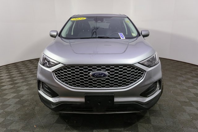 Used 2024 Ford Edge SEL w/ Convenience Package image 4