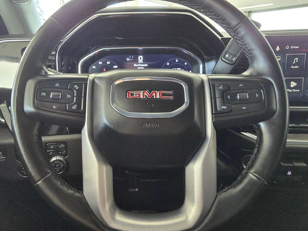 Used 2025 GMC Sierra 1500 SLT image 27
