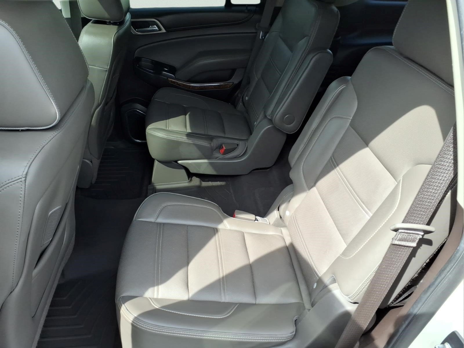 Used 2015 GMC Yukon Denali w/ Open Road Package AWD/4WD image 14