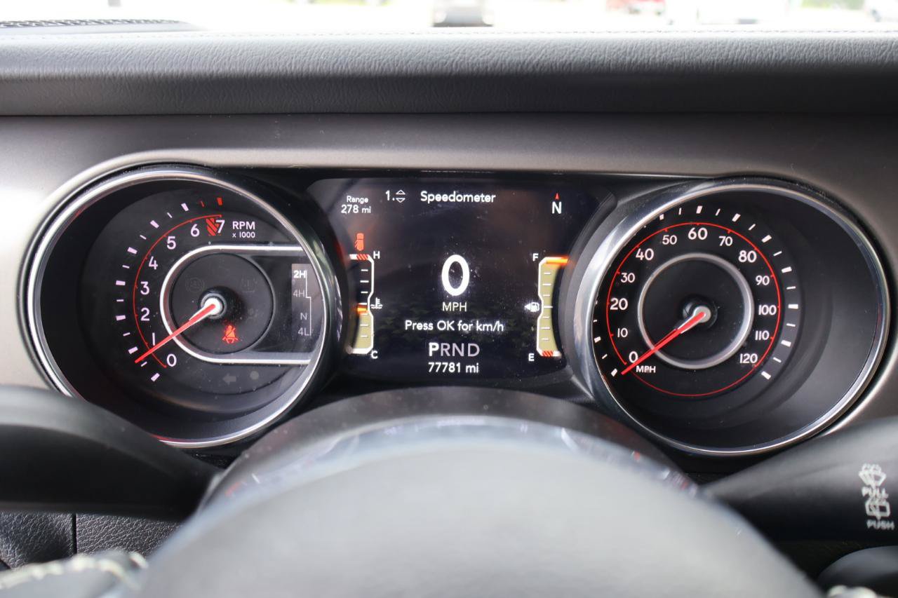 Used 2018 Jeep Wrangler Unlimited Rubicon AWD/4WD image 16