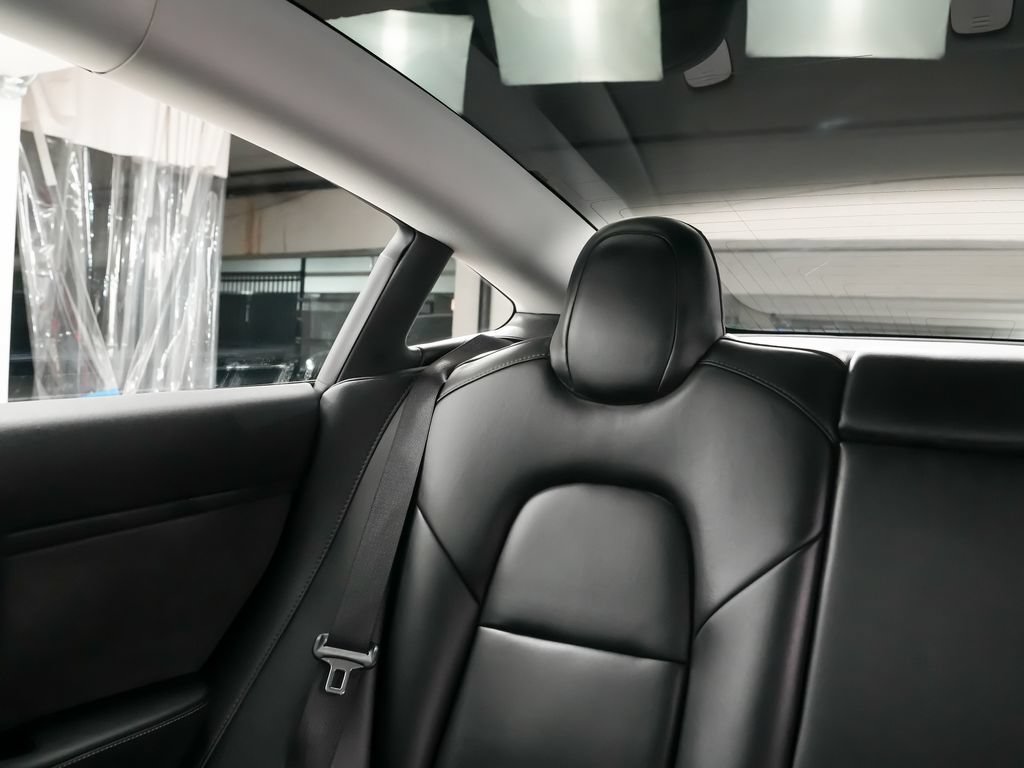 Used 2019 Tesla Model 3 Long Range AWD/4WD image 31