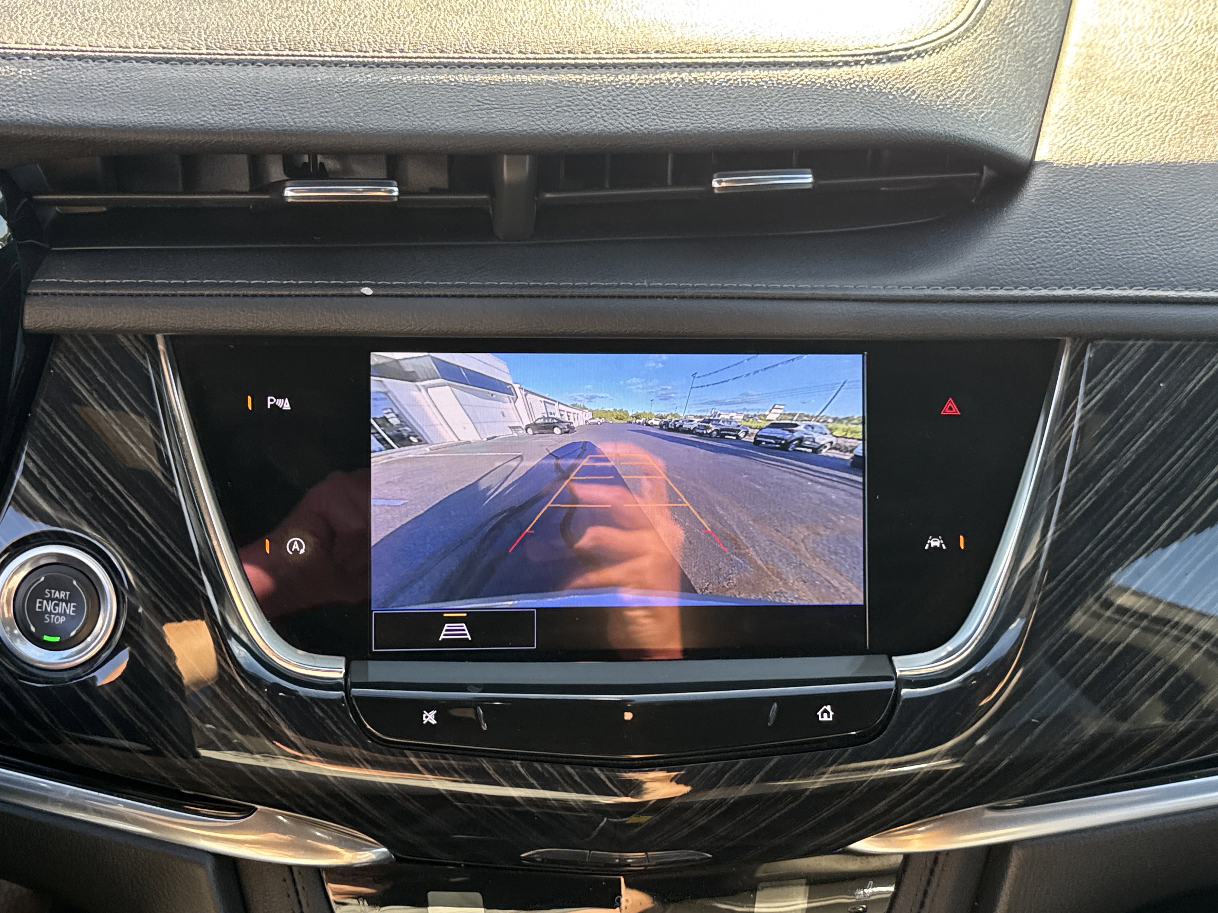 Used 2023 Cadillac XT6 Premium Luxury image 27