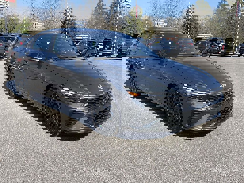 New 2026 Hyundai Elantra Sport image 4