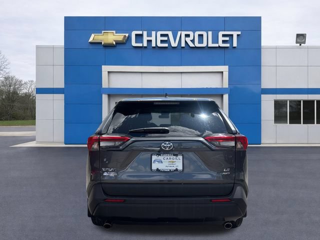 Used 2024 Toyota RAV4 LE AWD/4WD image 6